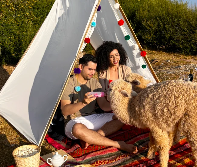 Luxury travelers enjoying a private Sacred Valley tour in Peru | Conde Travel Adventures Luxury travelers enjoying a private Sacred Valley tour in Peru | Conde Travel Adventures